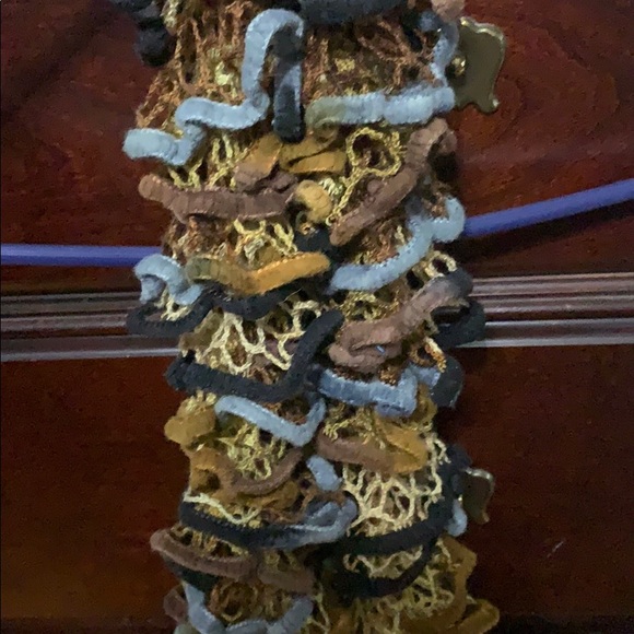 Ladies scarf - Picture 2 of 2